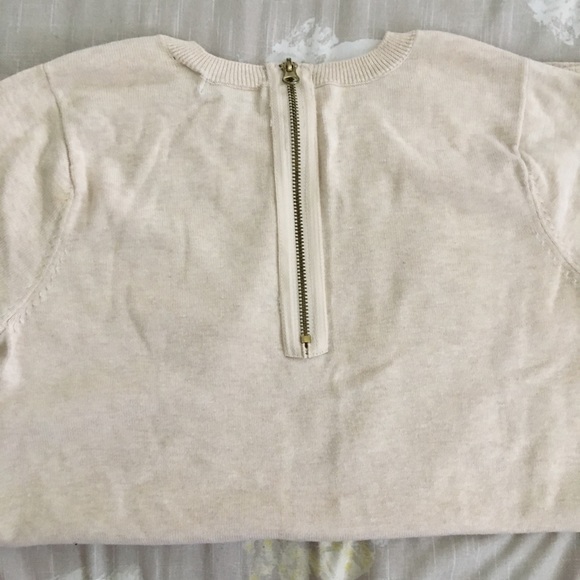 Jeanne Pierre sweater - Picture 3 of 4